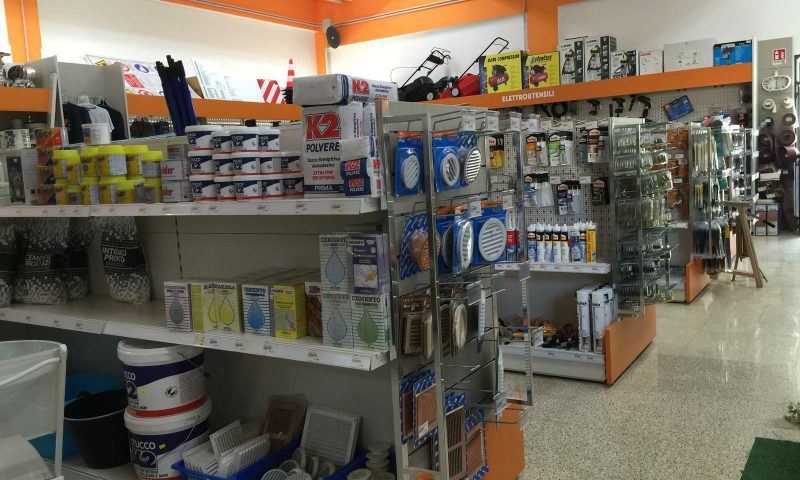 GRANDE DISTRIBUZIONE – BRICO – FFERRAMENTA –
