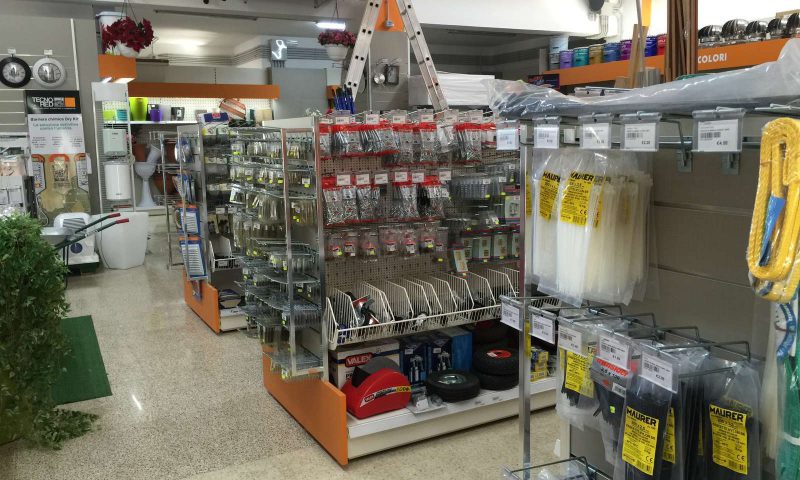 GRANDE DISTRIBUZIONE – BRICO – FFERRAMENTA –