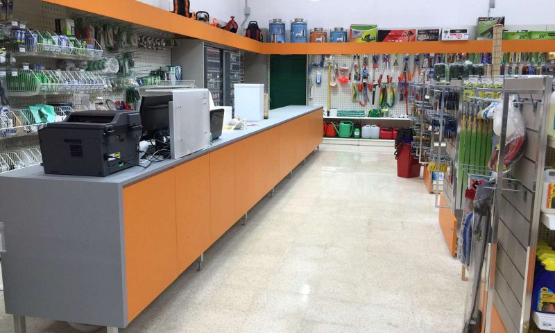 GRANDE DISTRIBUZIONE – BRICO – FFERRAMENTA –